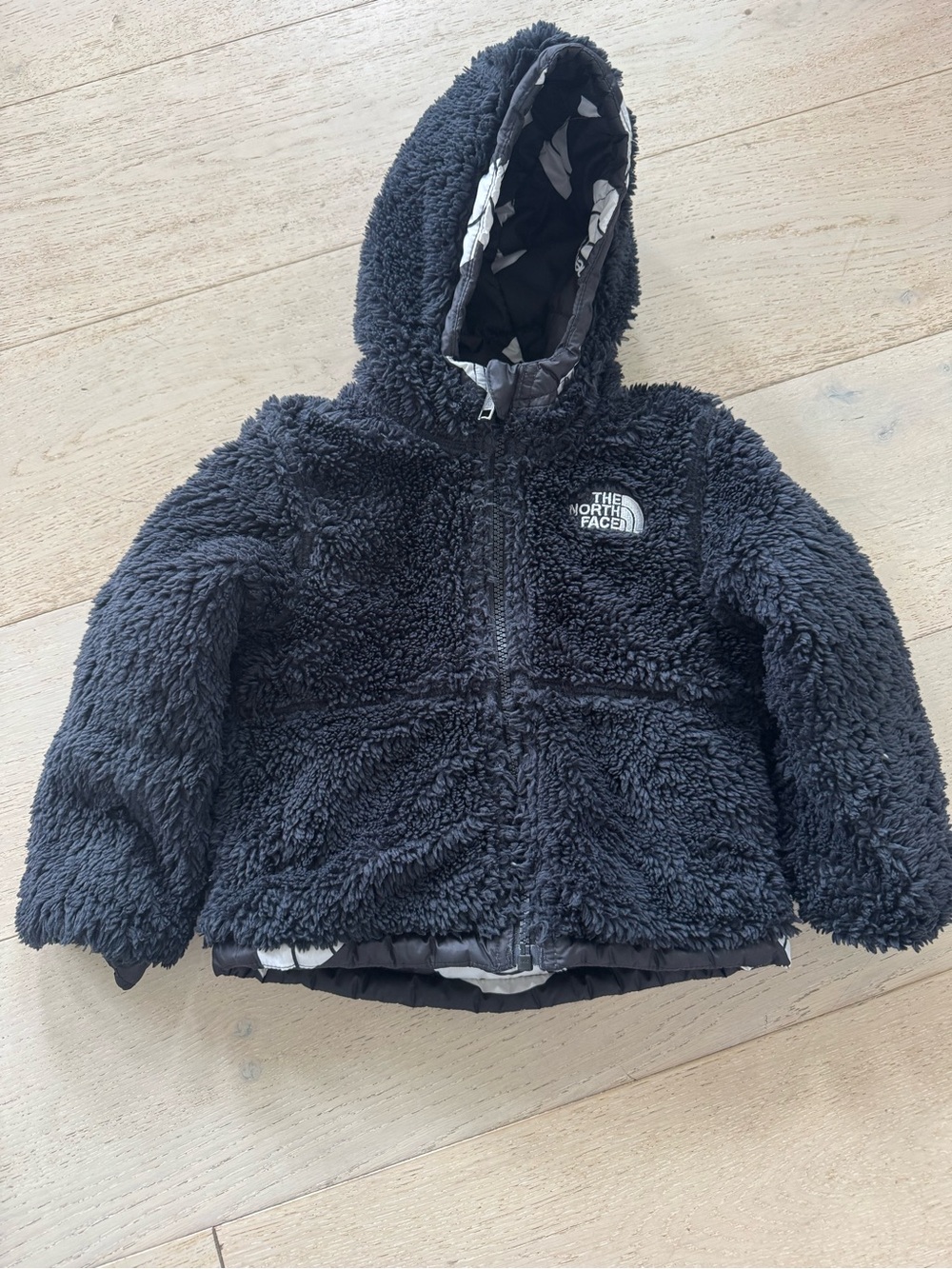 The North Face baby Kids Reversible Jacket 2 - Picture 6 of 8